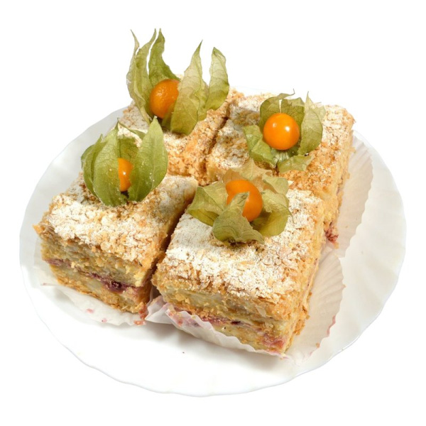 Торт слоеный с вишневым вкусом